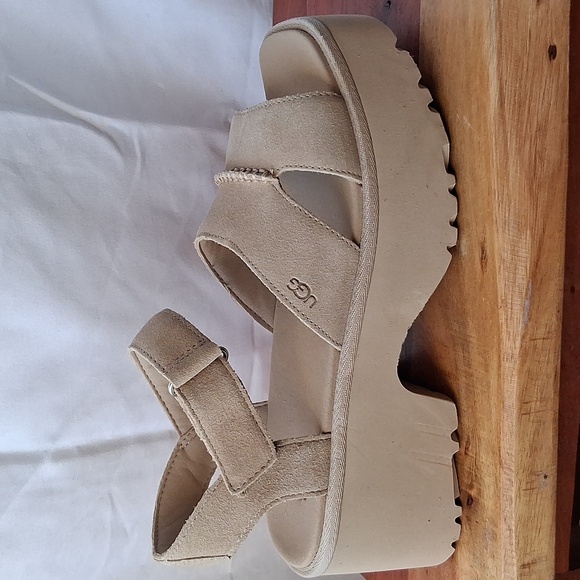 UGG New Height Beige Platform Sandals 9.5 - Picture 5 of 10